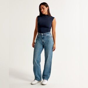 Abercrombie Curve Love High Rise Loose Jean in Light Wash